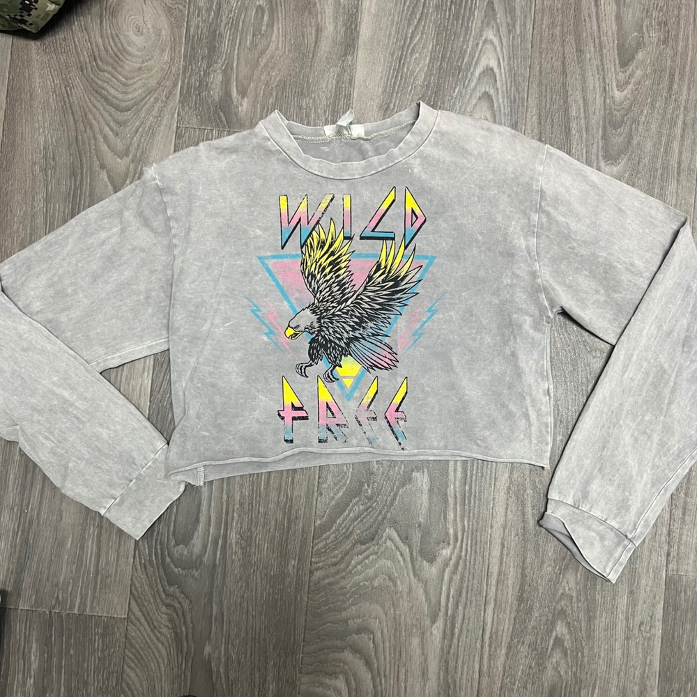 Wild Free Eagle Graphic Cropped‎ Long Sleeve Top Acid Wash Pullover